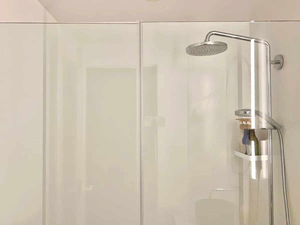 Tokyo Ueno Designer Room: Park & Station Proximity Hotel