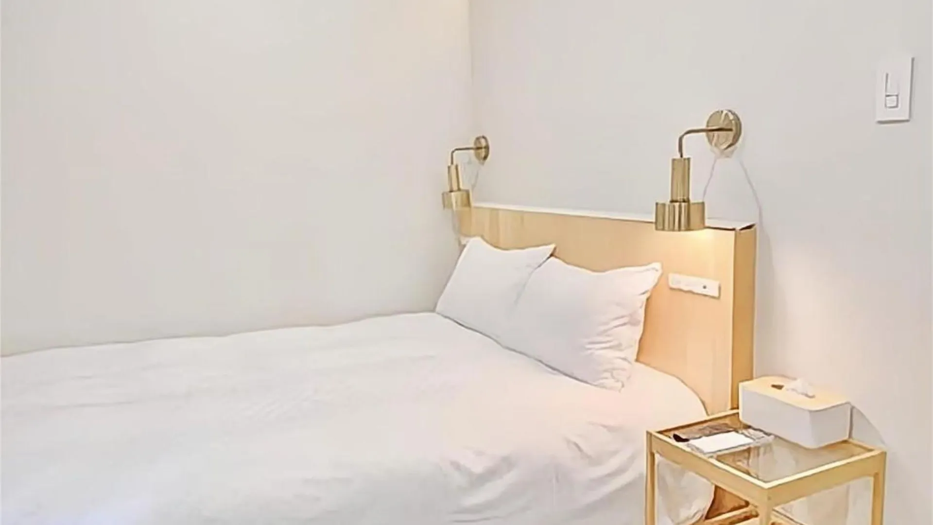 Tokyo Ueno Designer Room: Park & Station Proximity Hotel